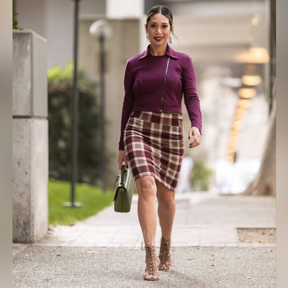 New LuLaRoe Presley Purple Cropped Moto Jacket Medium Bomber Jacket - Picture 1 of 8